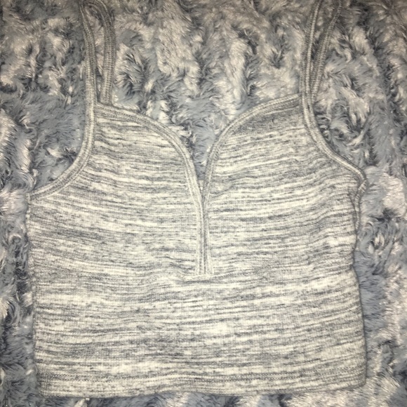 Hollister cropped tank top - Picture 1 of 3